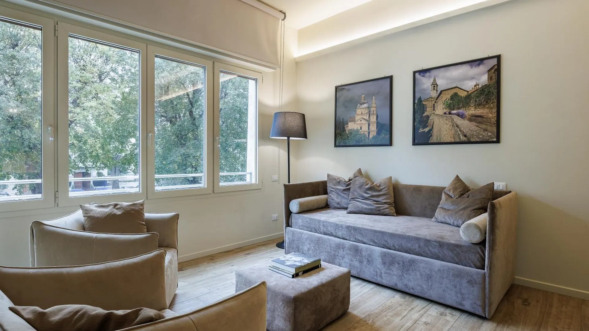 Betty Florence Charming Modern Apartment Near Piazza Della Liberta