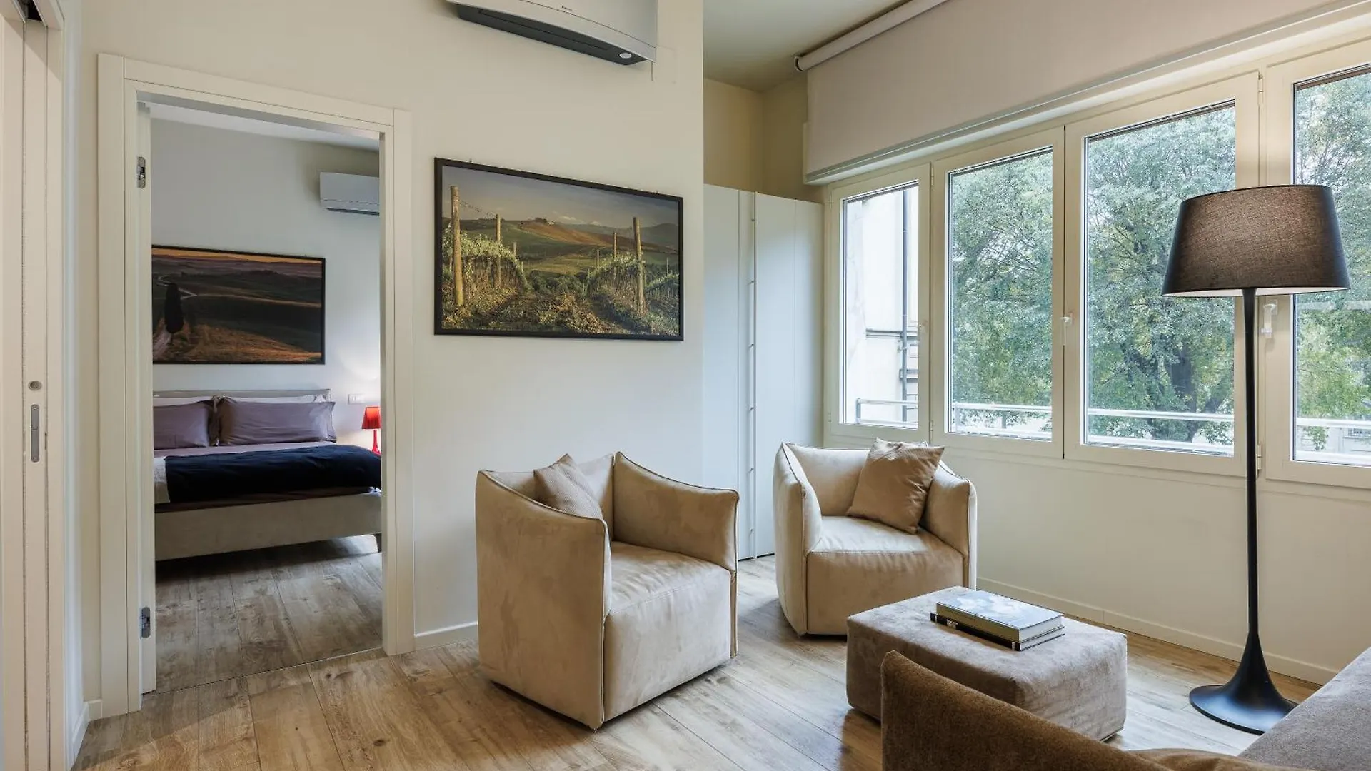 Betty Florence Charming Modern Apartment Near Piazza Della Liberta