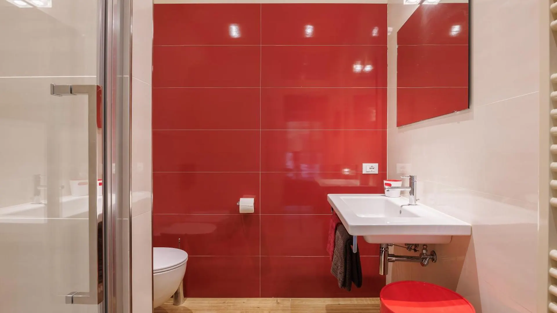 Betty Florence Charming Modern Apartment Near Piazza Della Liberta