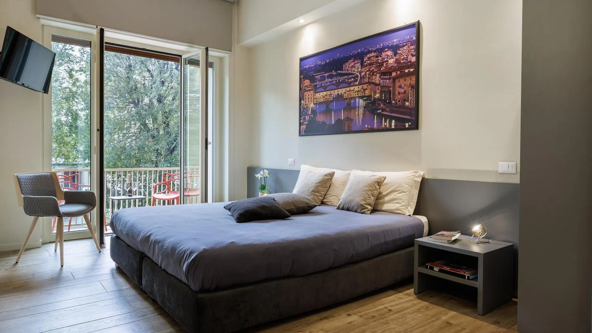 Betty Florence Charming Modern Apartment Near Piazza Della Liberta